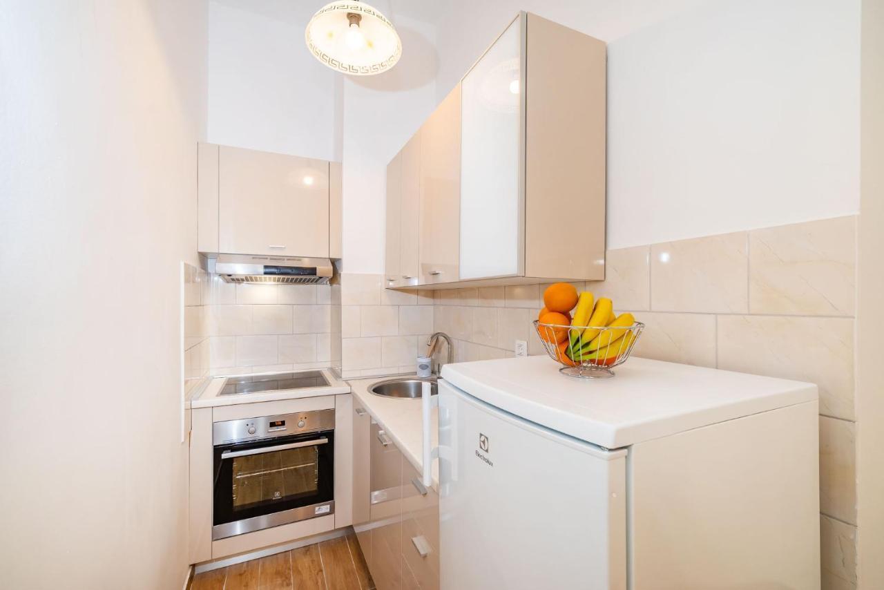History Apartments Center زادار المظهر الخارجي الصورة