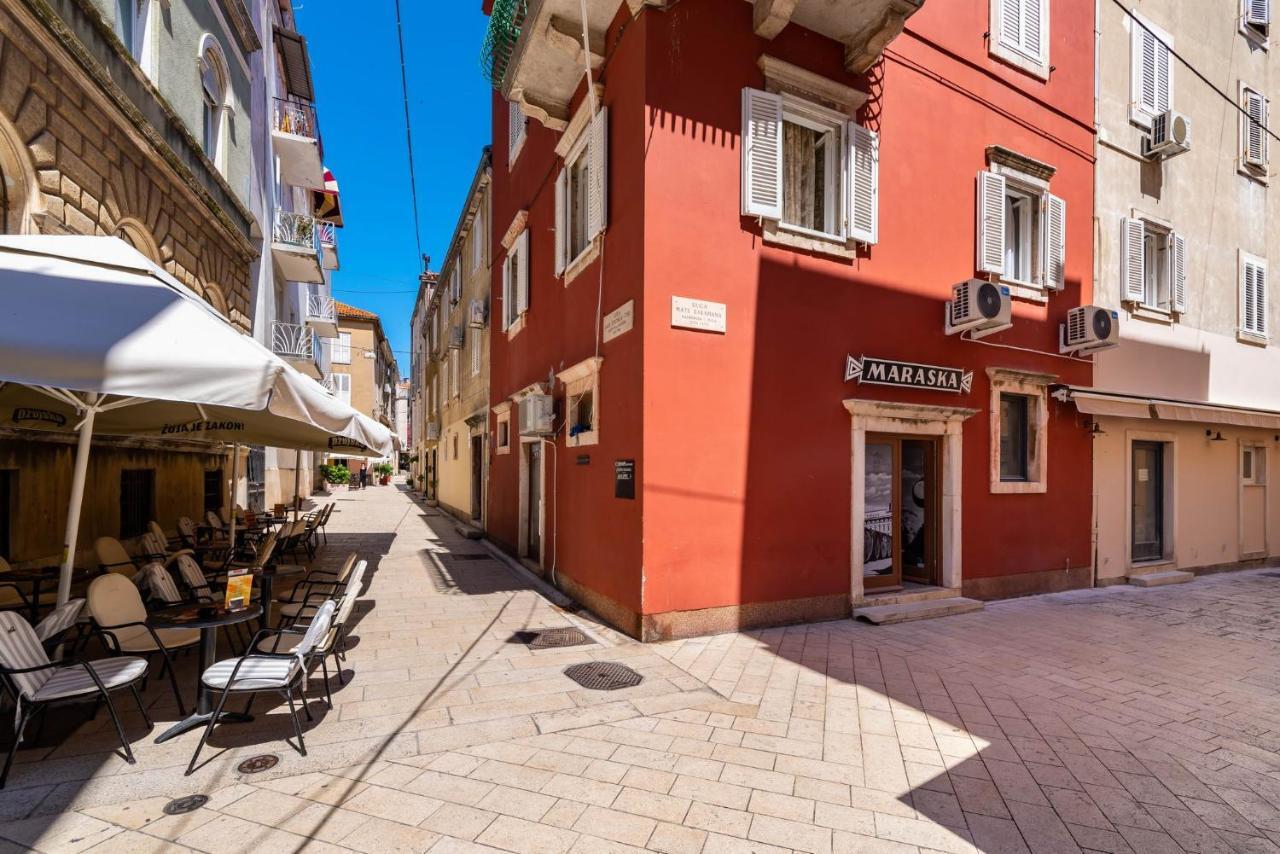History Apartments Center زادار المظهر الخارجي الصورة